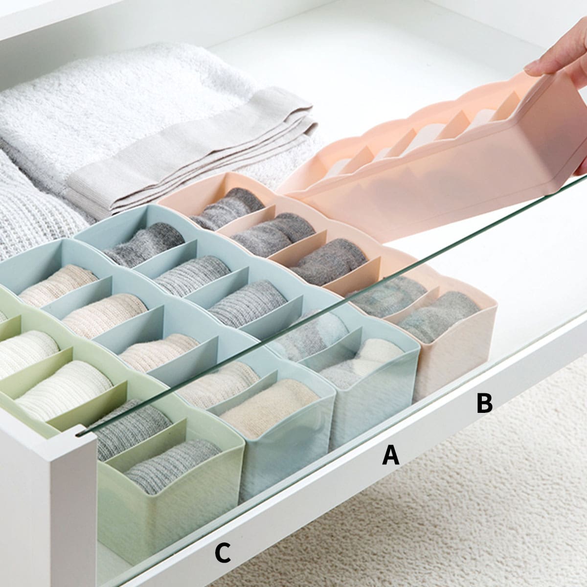 

1pc Multi-compartment Underwear Storage Box