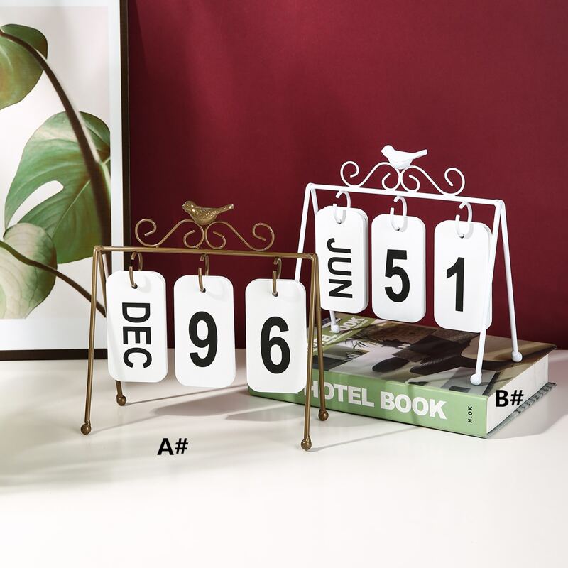 

1pc Calendar Design Desktop Decoration
