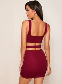 SHEIN BAE 鏤空十字交叉背心上衣和半身裙套裝 - 酒紅色 - 查看 2