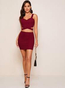 SHEIN BAE 鏤空十字交叉背心上衣和半身裙套裝 - 酒紅色 - 查看 4