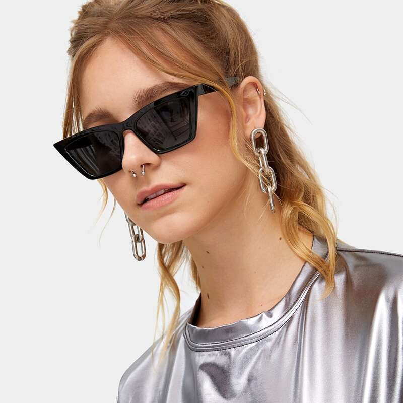

Cat Eye Sunglasses With Case