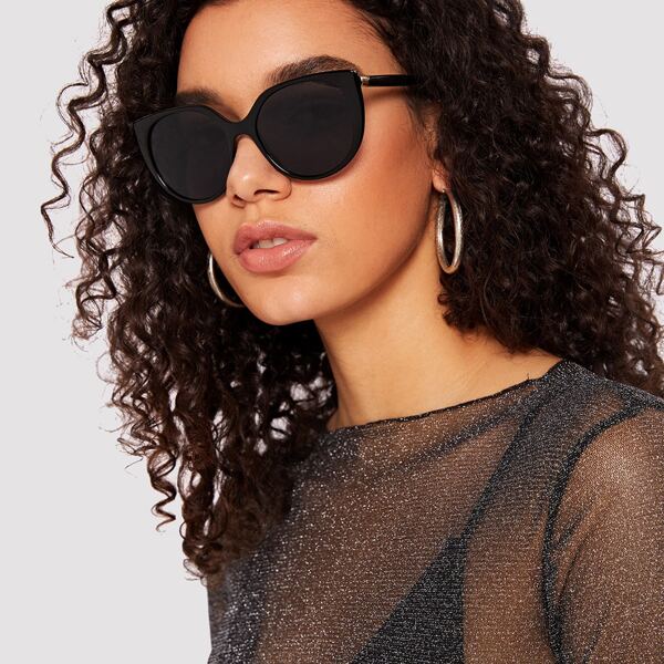 

Cat Eye Sunglasses With Case, Black