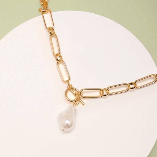 

Toggle Closure Chunky Chain Link Pearl Necklace, Gold