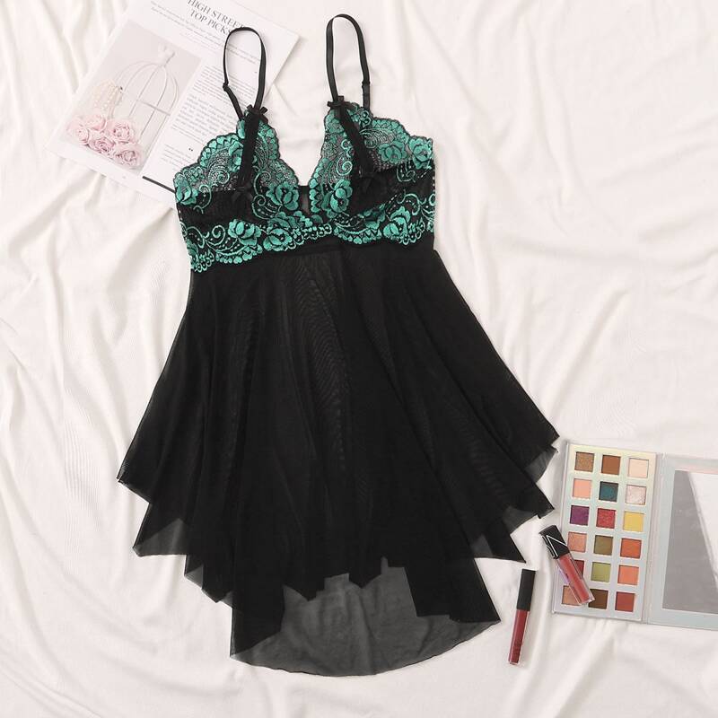 

Floral Lace Hanky Hem Slips With Thong, Black
