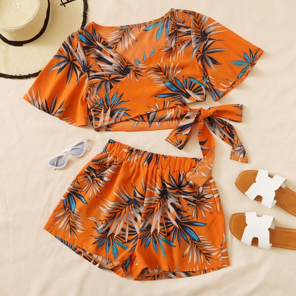 

Leaf Print Wrap Knot Top With Shorts, Orange