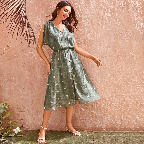 

Polka Dot Frayed Covered Button Split Dress, Green