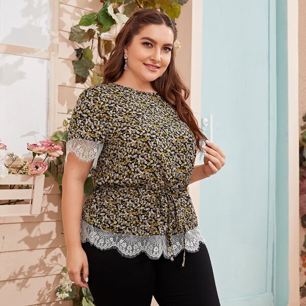 

Plus Tie Waist Eyelash Lace Trim Ditsy Floral Top, Multicolor