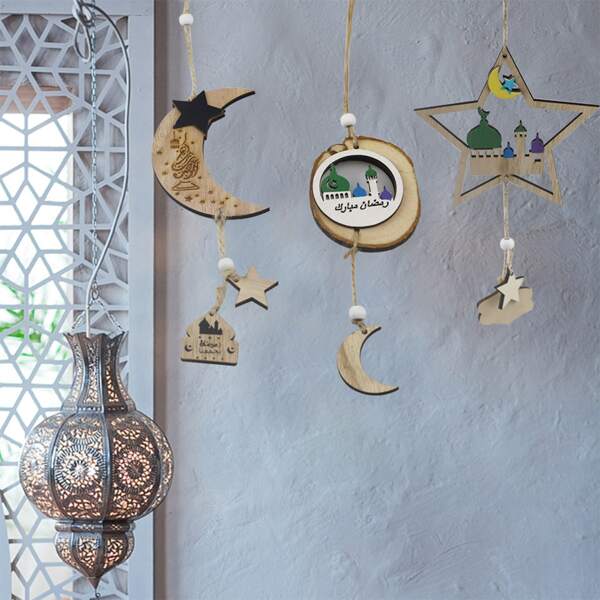 

1pc Moon & Star Pendant Holiday Decor, Multicolor