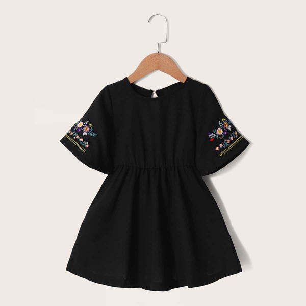 

Toddler Girls Floral Embroidery Flutter Sleeve A-line Dress, Black