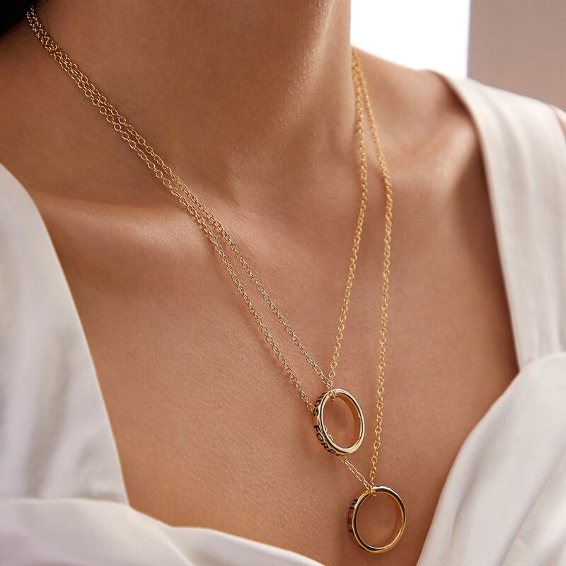 

2pcs Letter Engraved Ring Charm Detachable Necklace, Gold