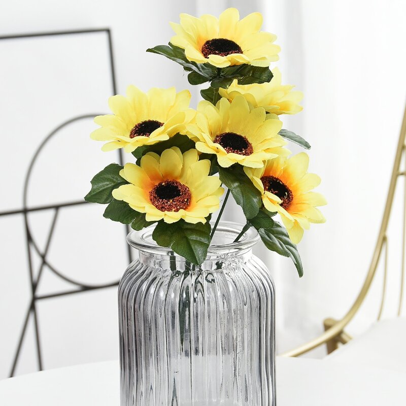 

1bunch Artificial Sunflower With 7pcs Head