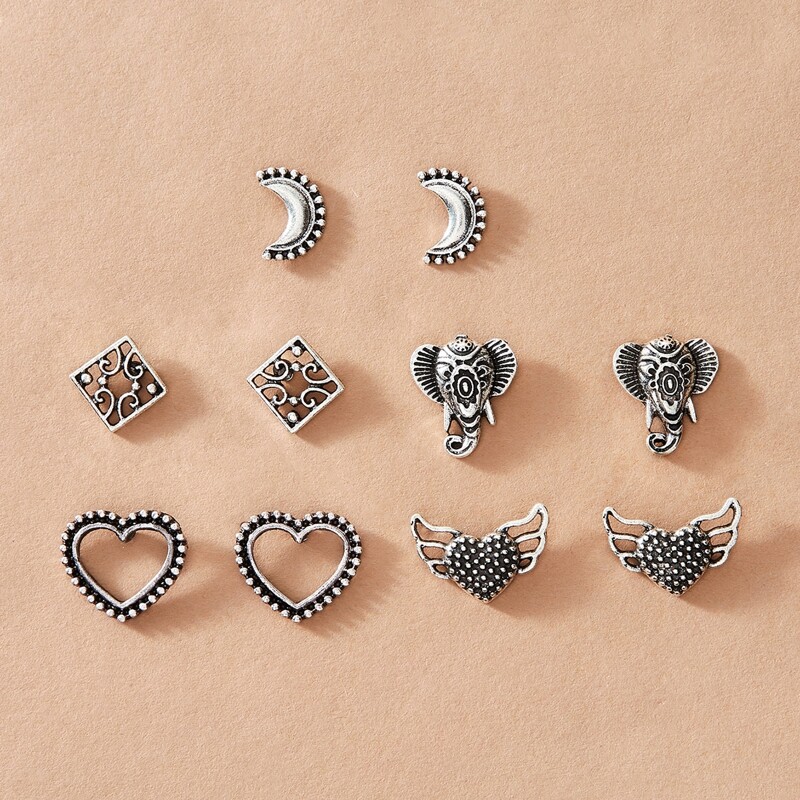 

5pairs Heart & Moon Design Stud Earrings