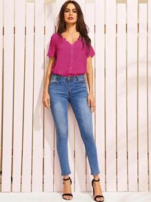 SHEIN Buttoned Front Scallop Trim Top - Pink - View 5