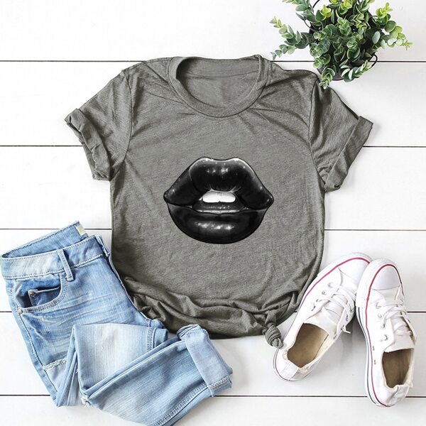 

Plus Lip Print Short Sleeve Tee, Grey