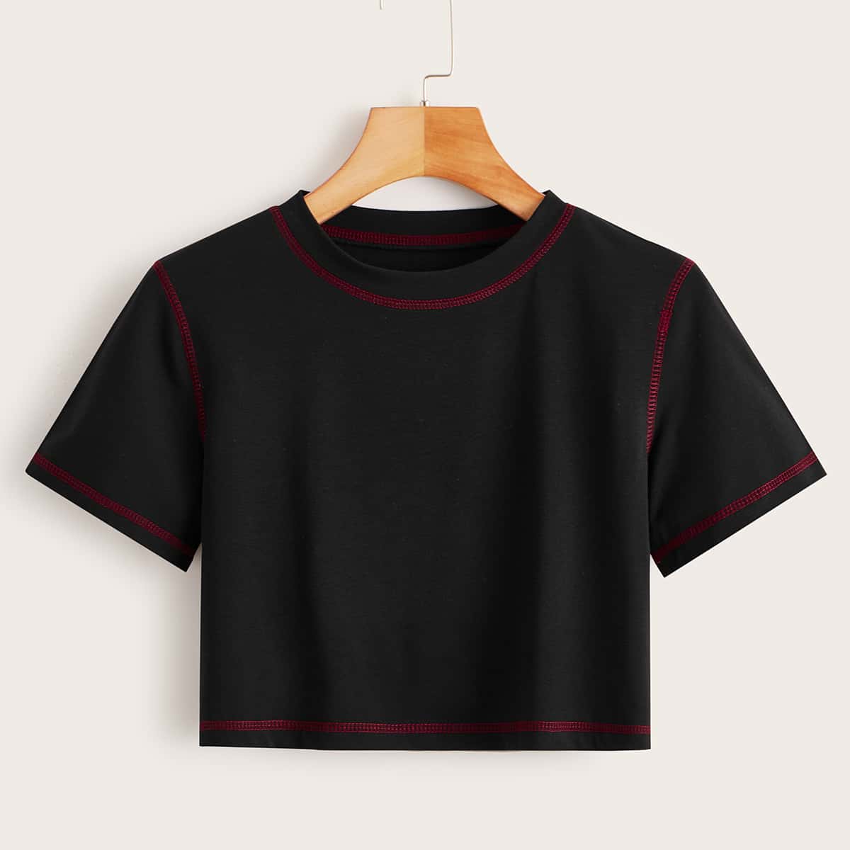 

Contrast Stitching Crop Tee, Black