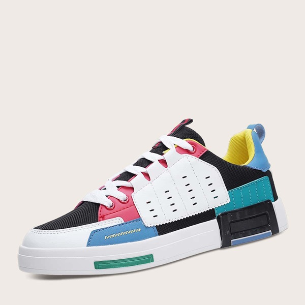 

Men Lace-up Front Low Top Sneakers, Multicolor