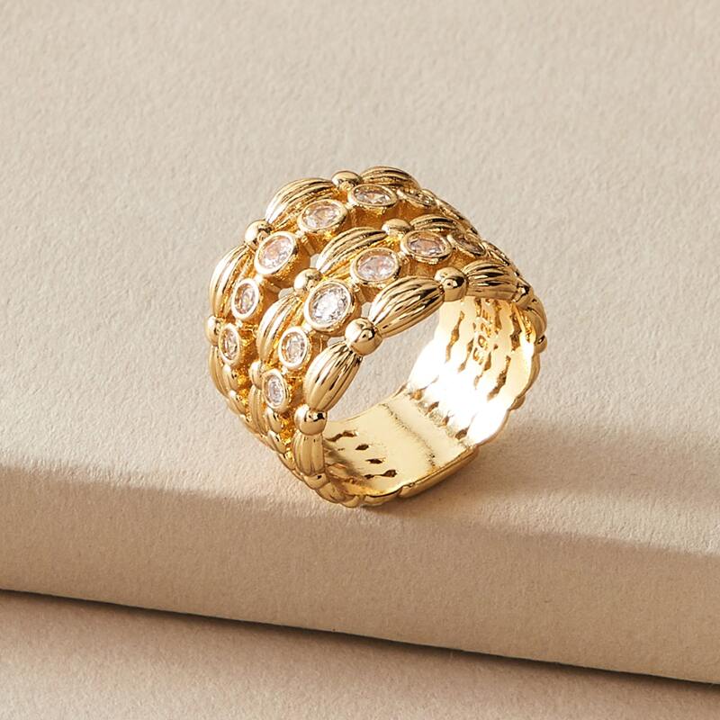 

1pc Rhinestone Wide Ring, Gold