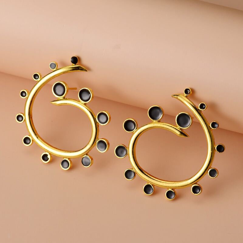 

1pair Dot Trim Earrings, Gold