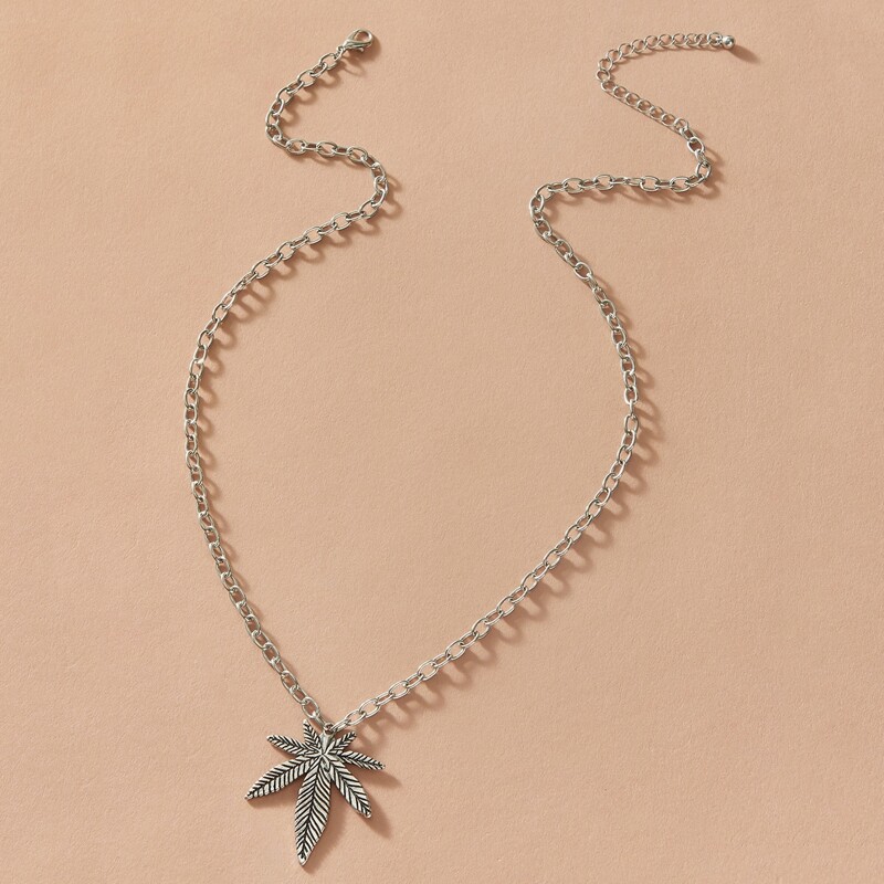 

1pc Maple Leaf Charm Necklace, Silver