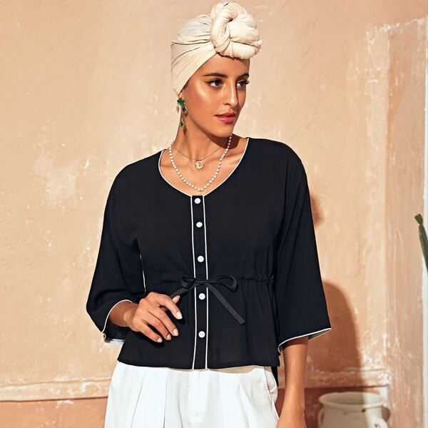 

Contrast Binding Button Front Drawstring Waist Blouse, Black