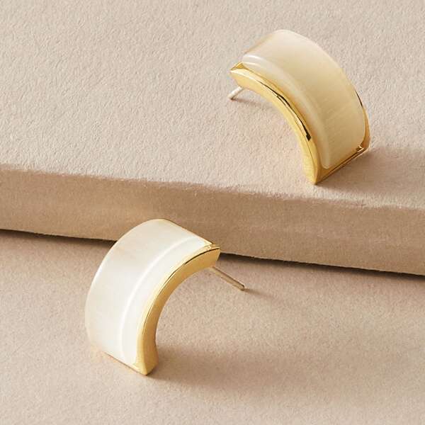 

1pair Geometric Stud Earrings, White