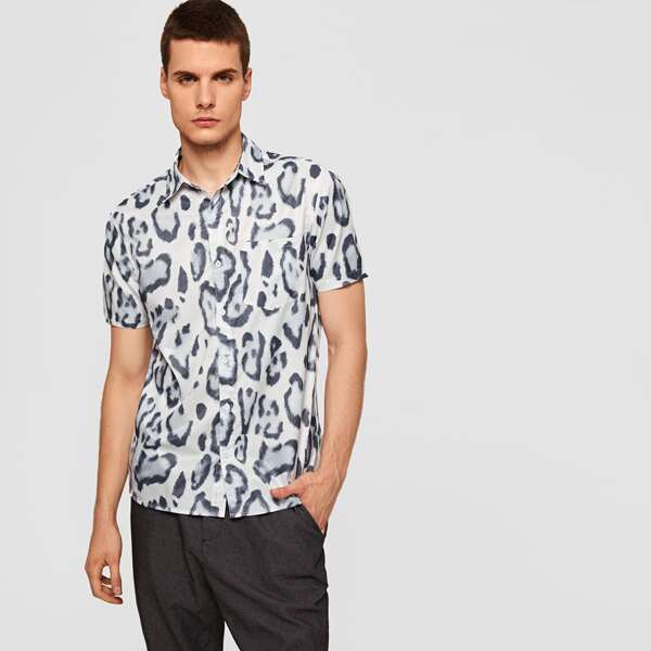 

Men Pocket Patched Leopard Shirt, Multicolor