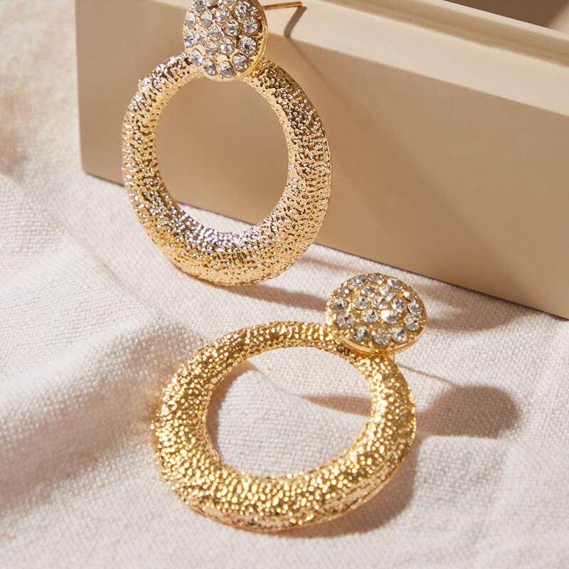 

1pair Rhinestone Engraved Round Drop Earrings, Gold