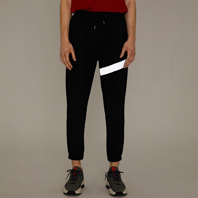 

Guys Reflective Panel Detail Sweatpants, Black
