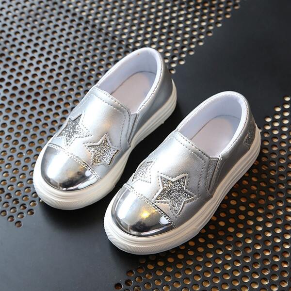 

Girls Glitter Star Pattern Slip On Flats, Silver