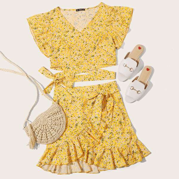 

Crisscross Wrap Tie Front Ditsy Floral Top & Skirt Set, Yellow