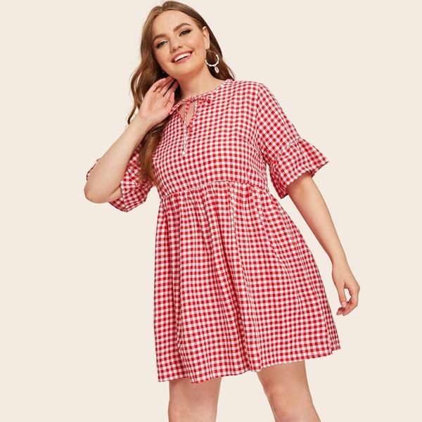 

Plus Tie Front Keyhole Neck Gingham Babydoll Dress, Red