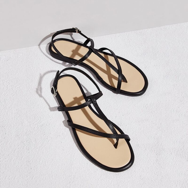 

Toe Post Ankle Strap Sandals, Black