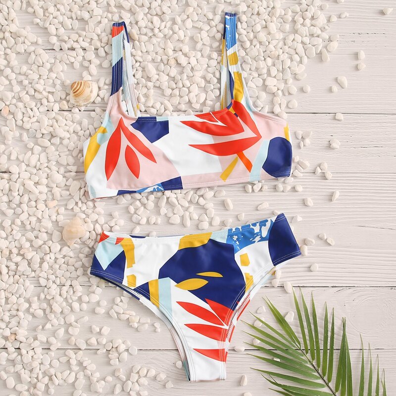 

Geo Pattern Bikini Swimsuit, Multicolor
