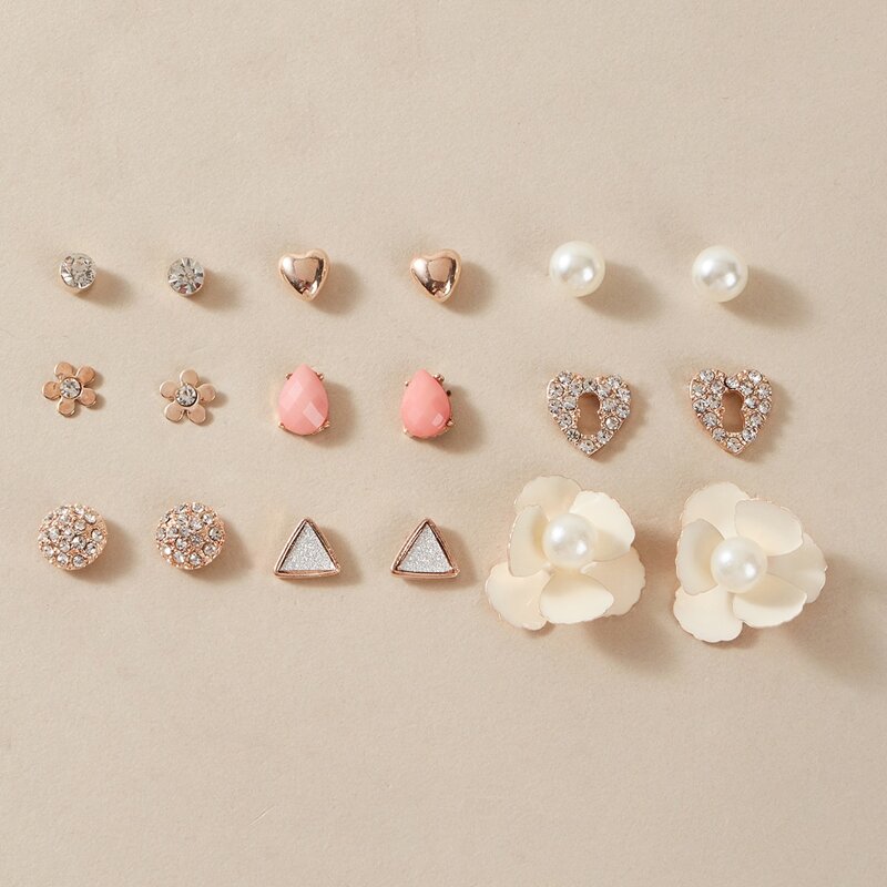 

9pairs Rhinestone Engraved Faux Pearl Decor Heart Stud Earrings, Multicolor