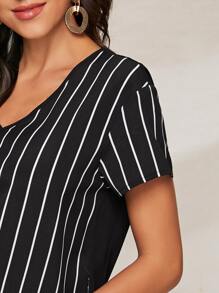 SHEIN LUNE Top panel de rayas escote V