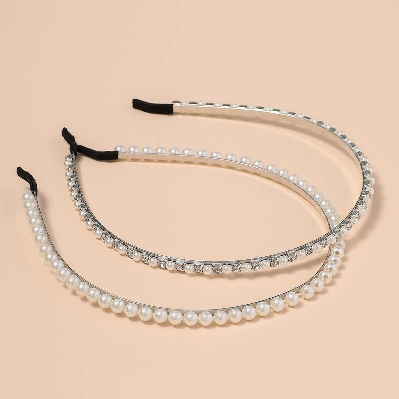 

2pcs Faux Pearl Engraved Hair Hoop, Multicolor