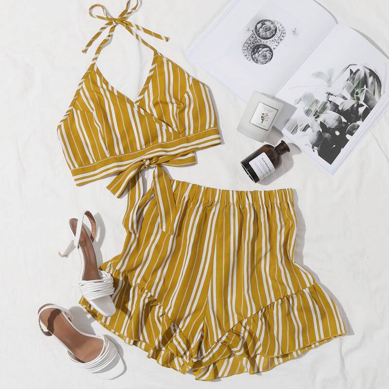 

Halterneck Tie Back Striped Top & Shorts Set, Yellow