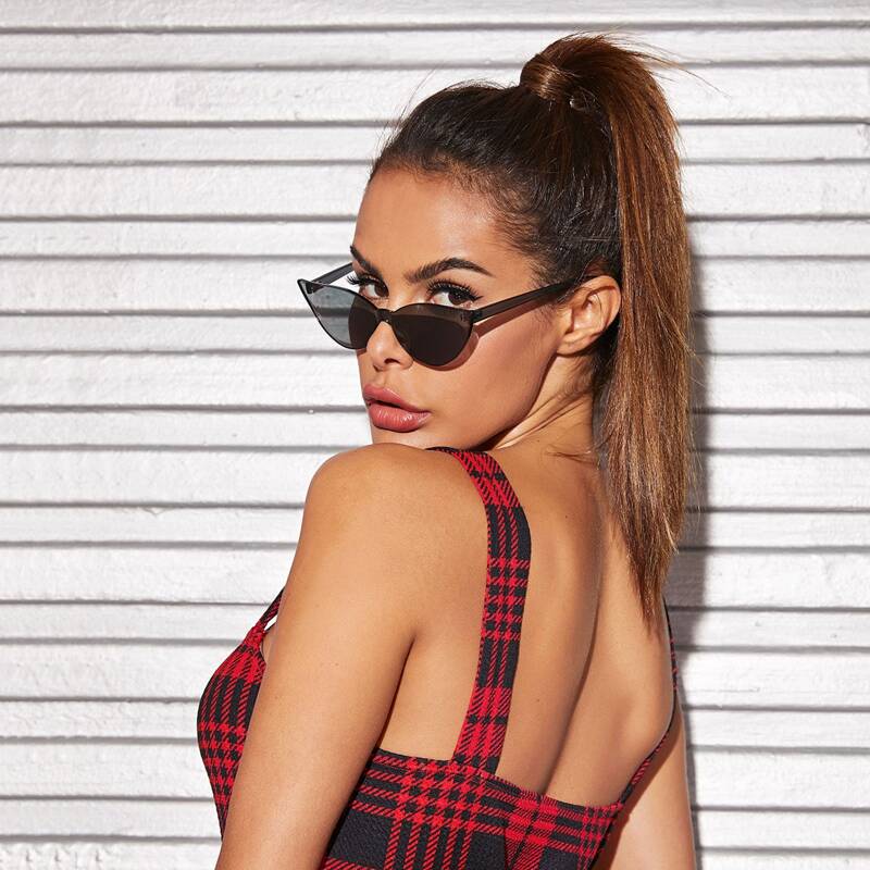 

Cat Eye Sunglasses