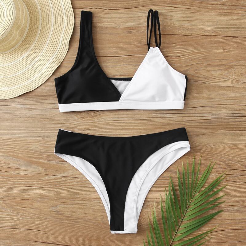 

Colorblock Asymmetrical Strap Bikini Swimsuit, Black and white