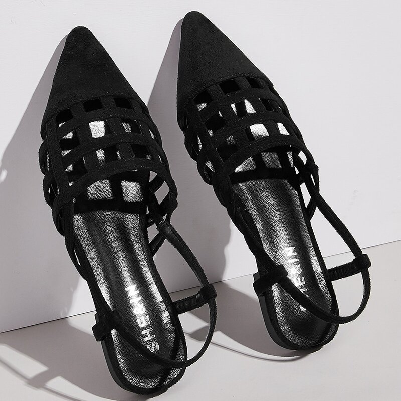 

Point Toe Slingback Flats, Black