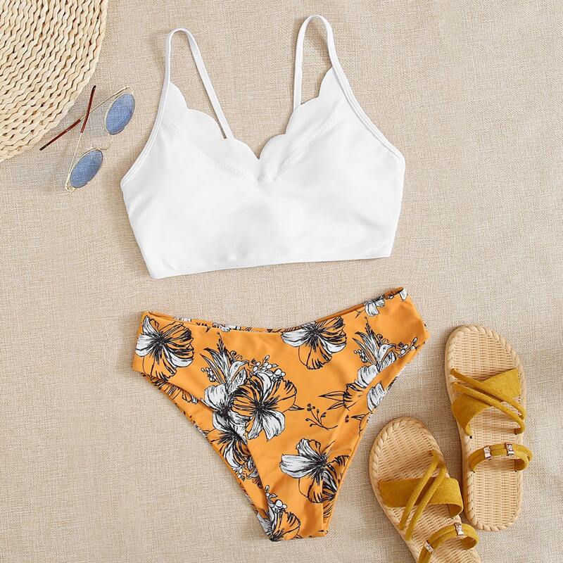 

Floral Scallop Trim Bikini Swimsuit, Multicolor