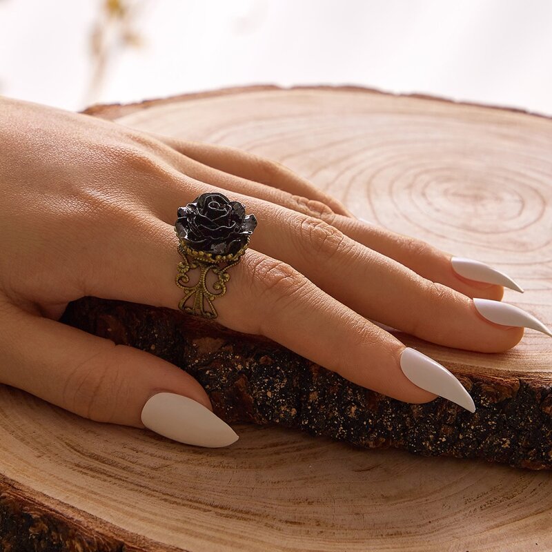 

1pc Flower Decor Hollow Out Cuff Ring, Black