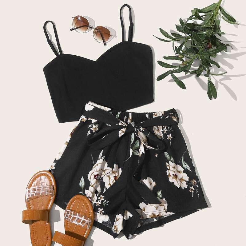 

Solid Crop Cami Top & Floral Print Belted Shorts Set, Black