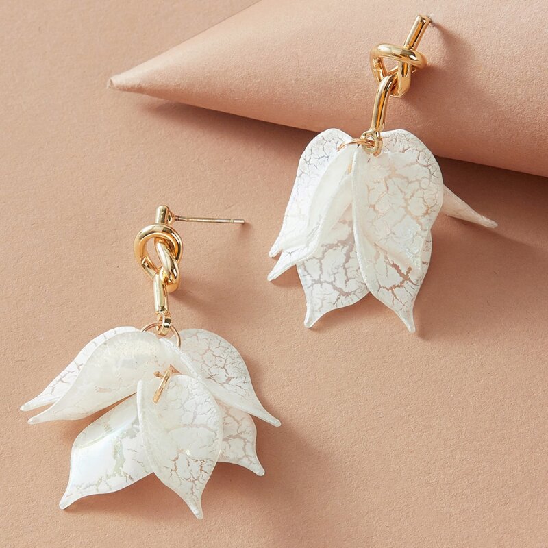 

1pair Leaf Tassel Drop Earrings, White