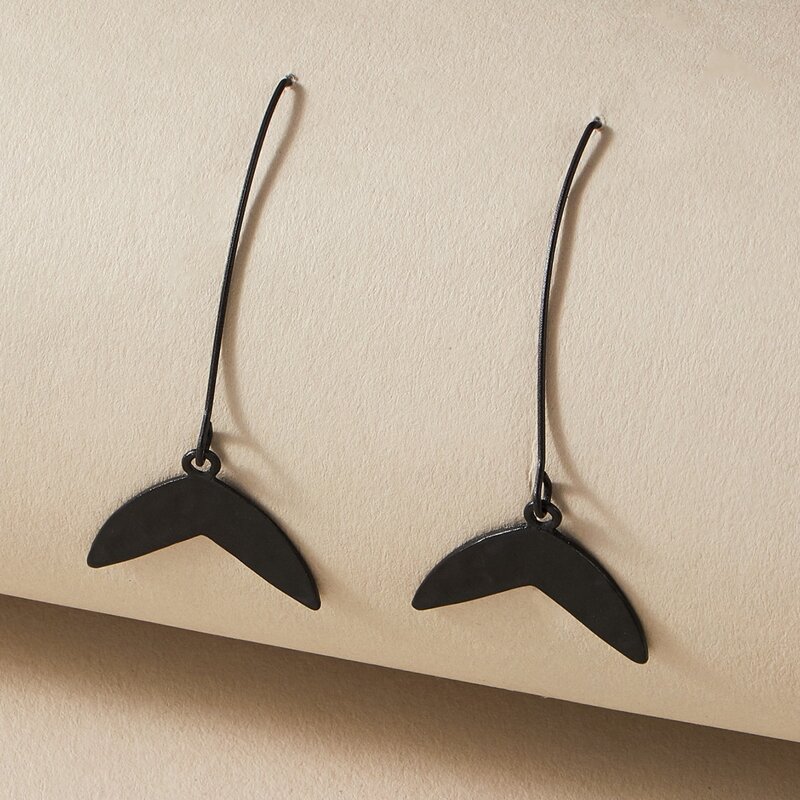 

1pair Fish Tail Decor Threader Drop Earrings, Black