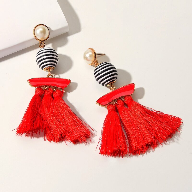 

1pair Round Ball & Tassel Decor Drop Earrings, Red