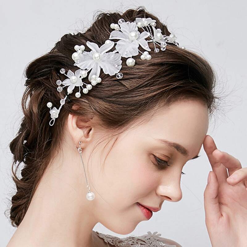 

Faux Pearl & Flower Decor Hair Hoop, White