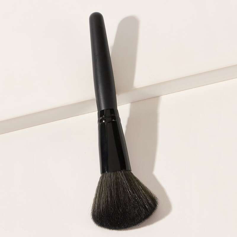 

Solid Fan Shaped Powder Brush, Black