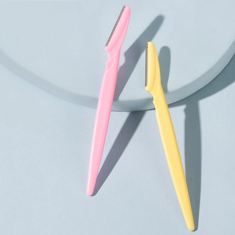 

2pcs Solid Eyebrow Trimmer, Multicolor