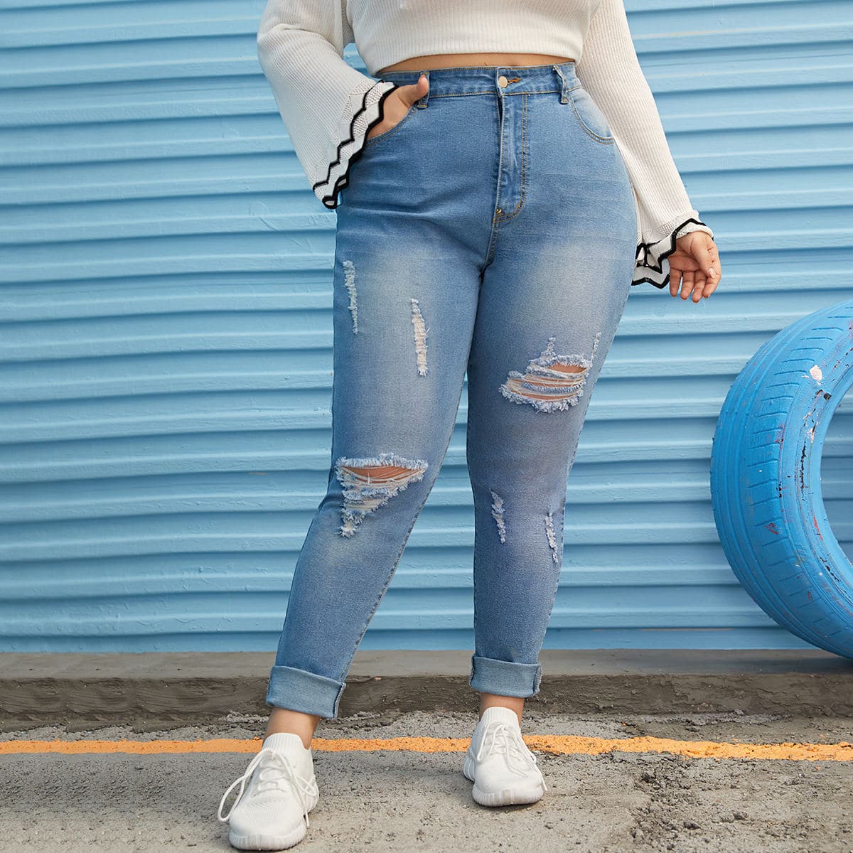 

Plus Raw Hem Ripped Skinny Jeans, Medium wash